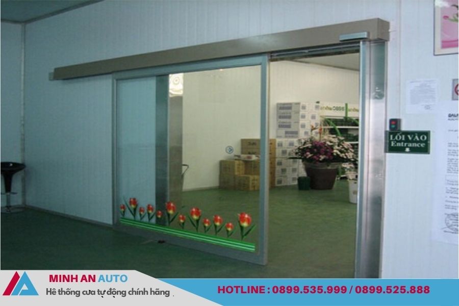 Cửa tự động Hàn Quốc 1 cánh trượt cho các văn phòng