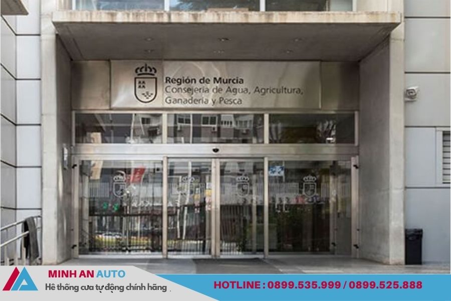 Cửa tự động cho khách sạn ở Thái Bình