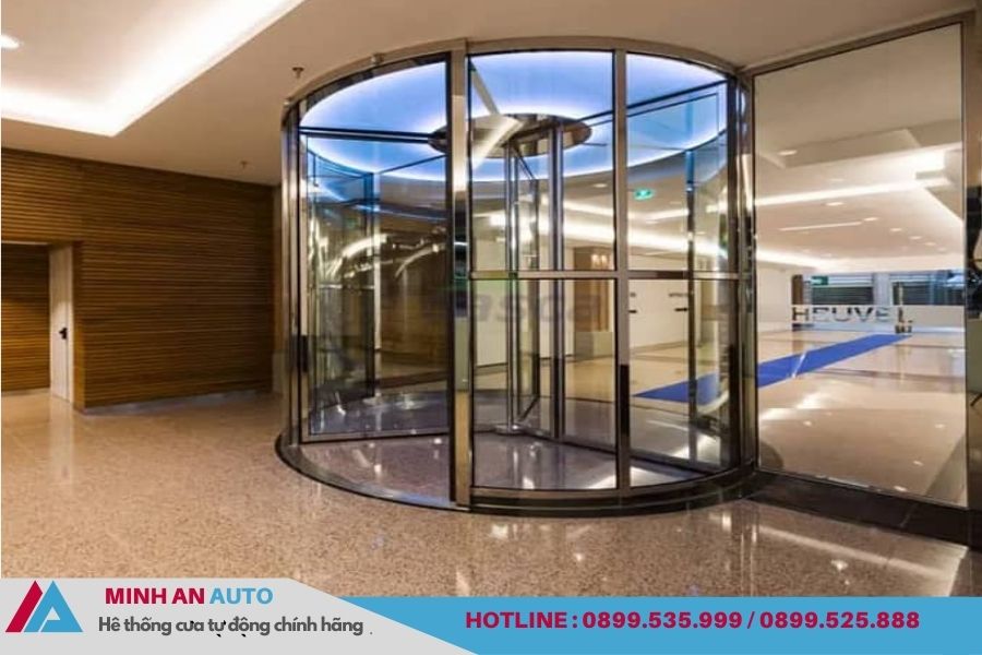 Cửa Tự Động 2 Cánh Mở Quay Phổ Biến Trong Các Khách Sạn