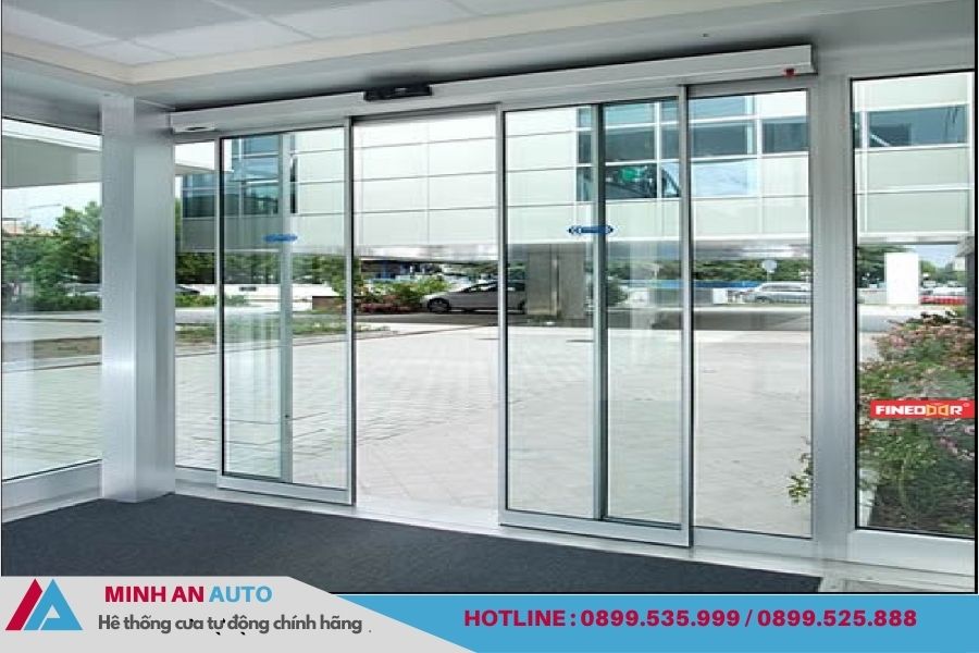 Cửa tự động cánh cong kết hợp cánh Xoay tại Sơn Tây