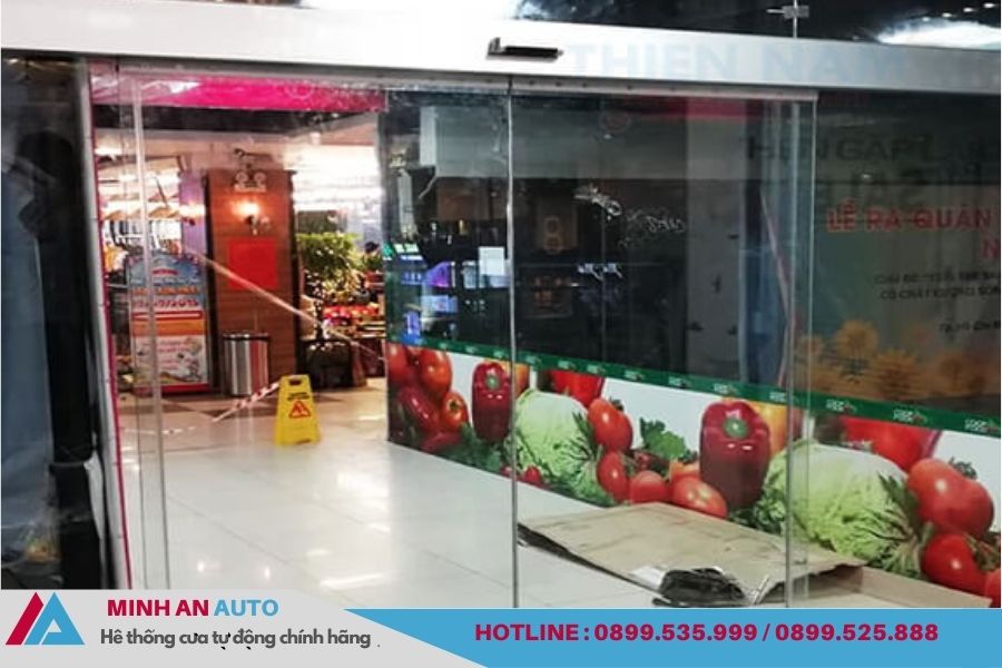 Cửa tự động kính cường lực Woosung cao cấp uy tín chất lượng