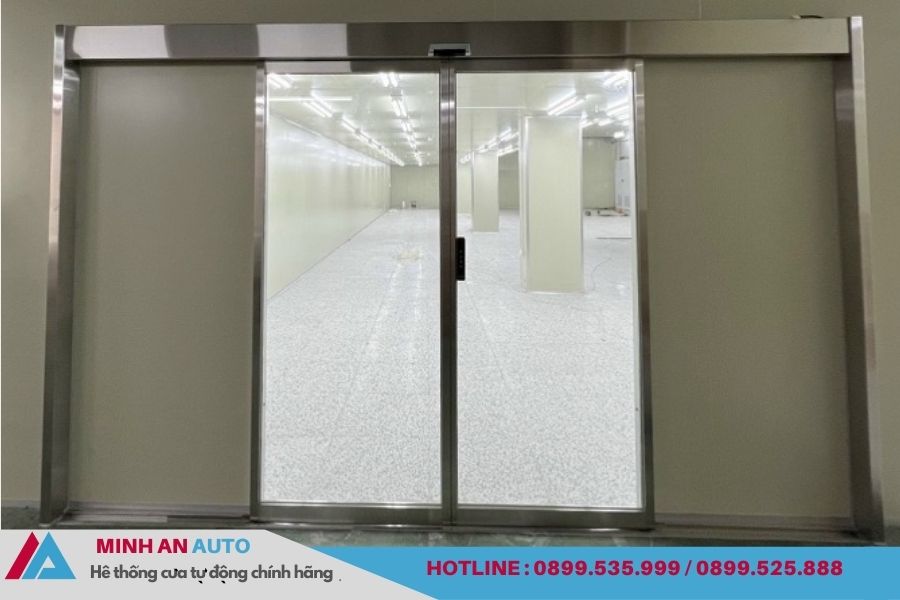 Cửa trượt tự động kính cường lực bệnh viện