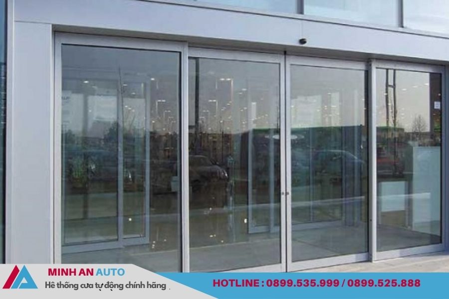 Thi công cửa kính trượt tự động chất lượng cao