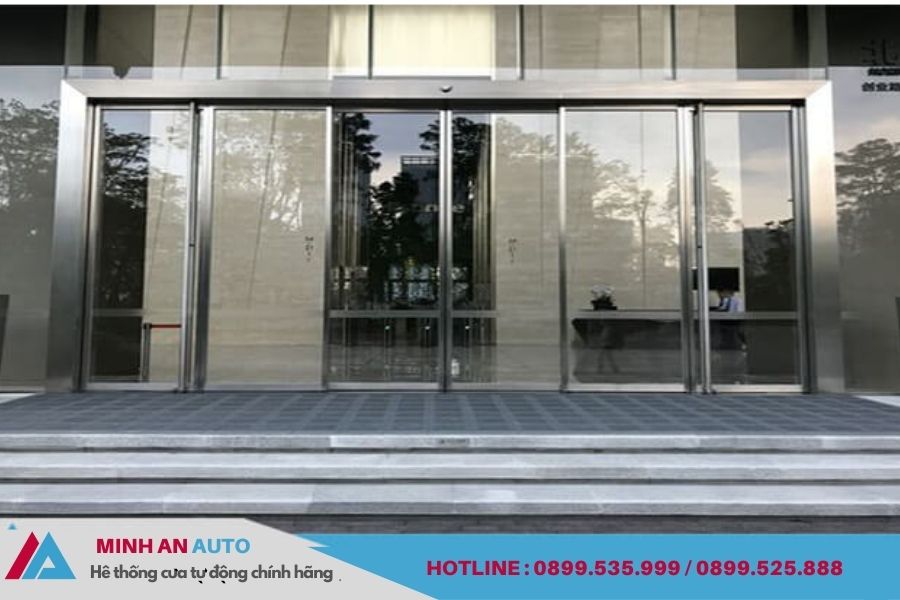 Cửa trượt tự động kính tại Khách sạn DIC STAR Vĩnh Phúc