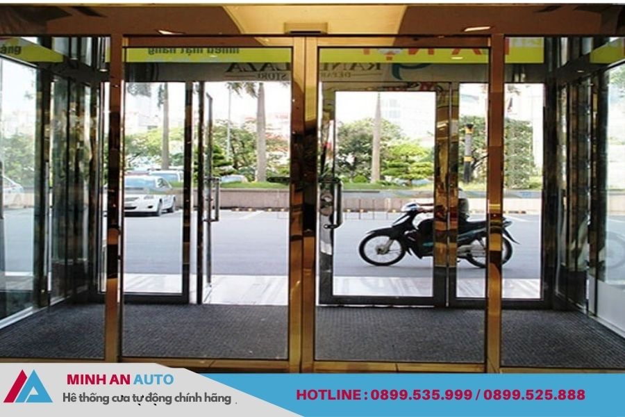 Cửa kính tự động sang trọng Minh An Auto